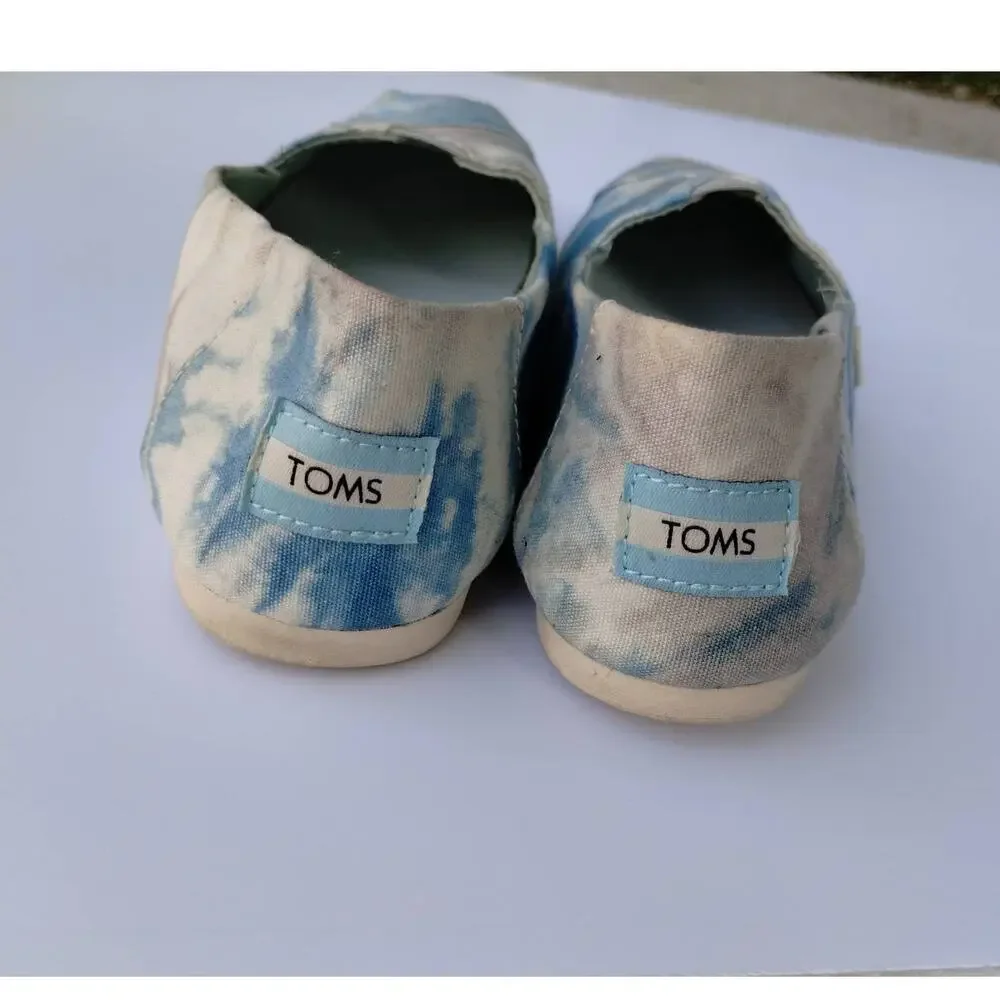 Toms Women's Earthwise Classic Plant Dyed Blue, Grey, White  Multi Tie Dye 6.5